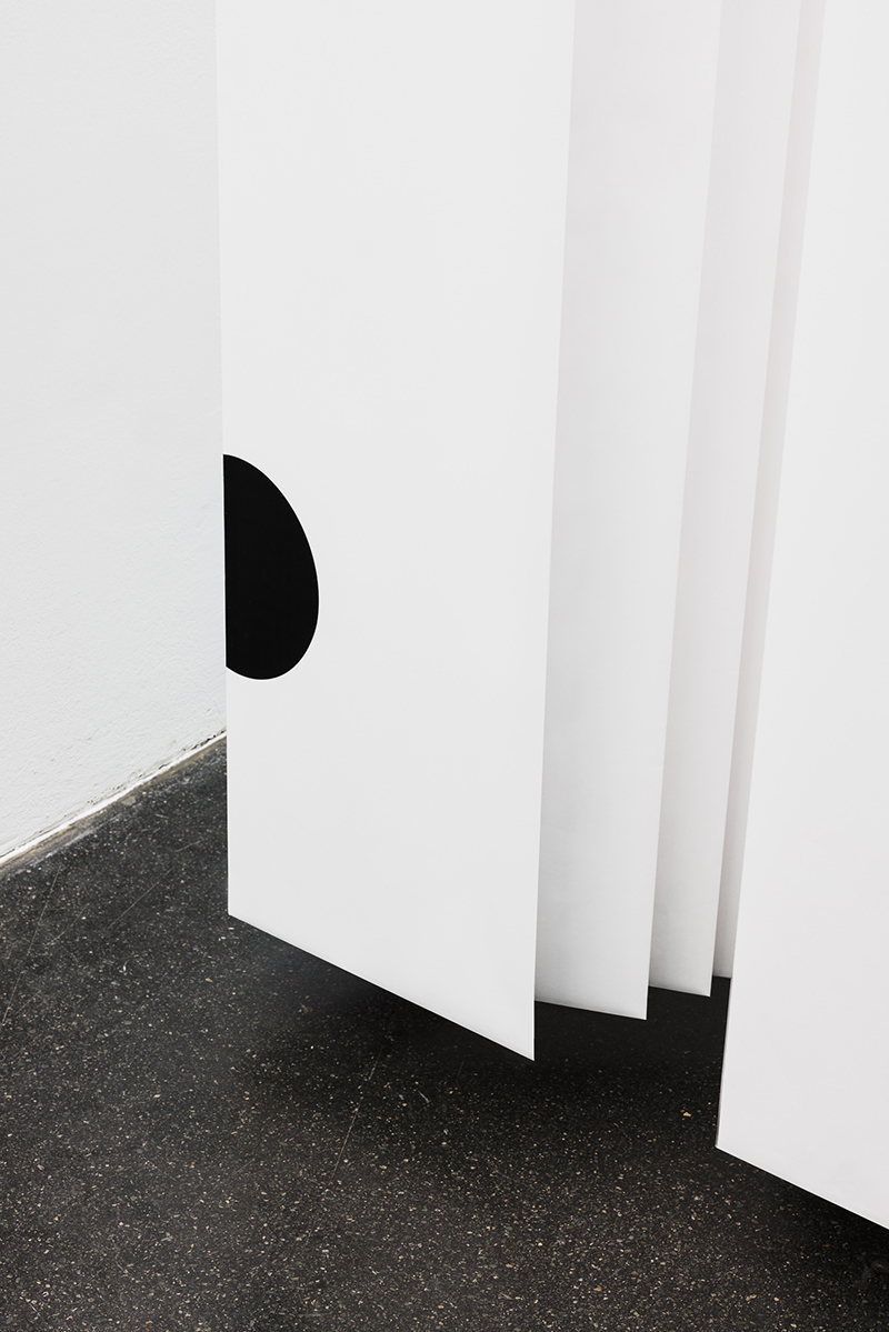 „Follow the White Rabbit“, Installation at Antichambre, MuseumsQuartier Wien, Dec 2022–June 2023