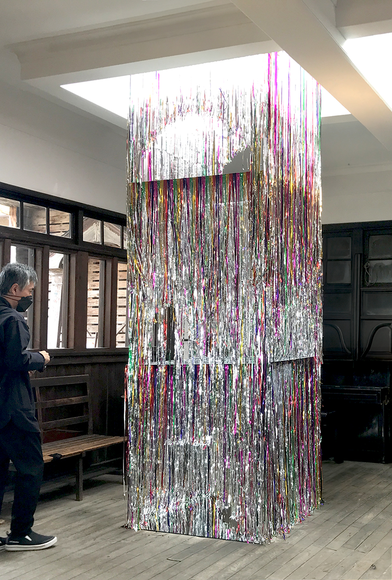 Biwako Biennale, Omihachiman, Japan, 2022<br>„Ask the Oracle“, interactive installation